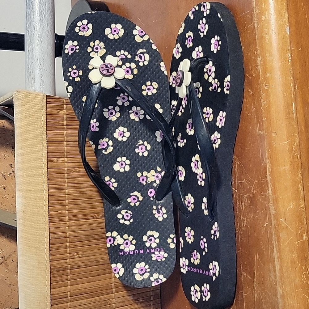 Flip flops